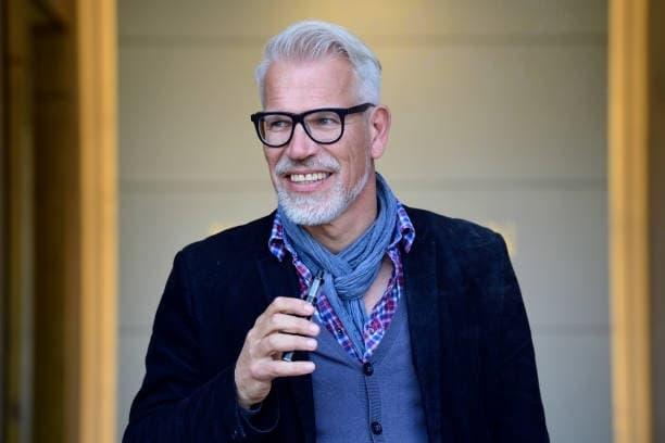 e cigi video kalauz - e cigi íztesztek, cigi kiegészítők és video bemutató kezdőknek